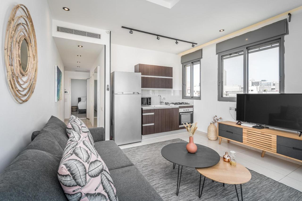 Superb 1,5 Bdr W Balcony Close To The Beach Tel-Aviv Extérieur photo